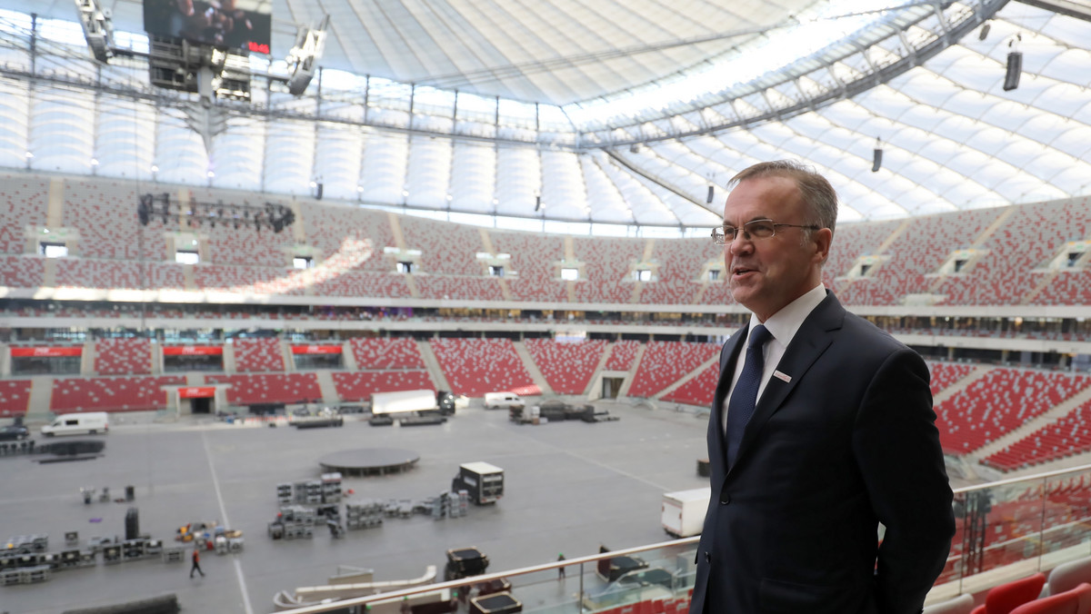 Zaplanowany na 10 listopada "Koncert dla Niepodległej", który odbędzie się na Stadionie PGE Narodowym, z udziałem m.in. Maryli Rodowicz, Pawła Kukiza i Stanisławy Celińskiej, transmitowany będzie przez Telewizję Polską, a także przez stacje TVN i Polsat. - To rzecz bez precedensu; zdarzały się różne wydarzenia o charakterze religijnym lub sportowym, które były transmitowane przez trzy wielkie stacje, ale wydarzenia kulturalnego jeszcze nie - zauważył wiceminister kultury Jarosław Sellin.