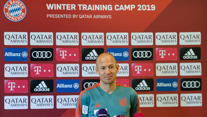 A hír, aminek mindenki örül: Robben 36 évesen visszatért