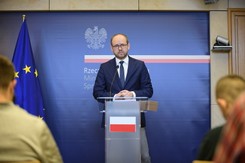 Wiceszef MSZ: Polska będzie zabiegać o zwolnienie Borys i Poczobuta