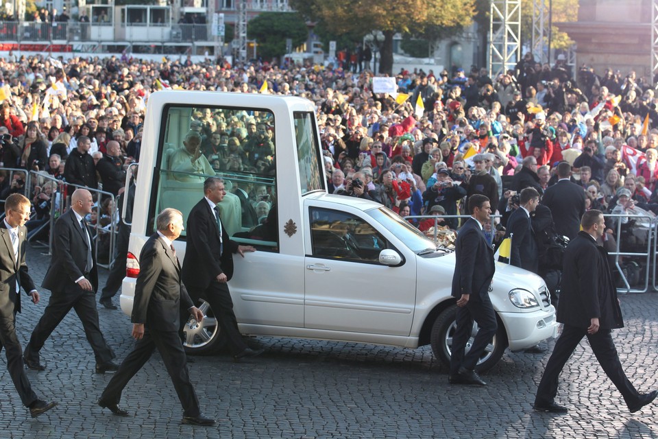 Benedykt XVI w Erfurcie. Incydent przed mszą