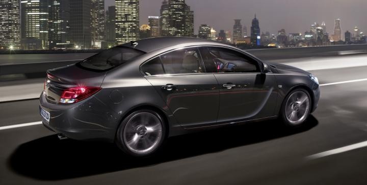 W środku pasażerowie dostają o 3 cm więcej miejsca na nogi