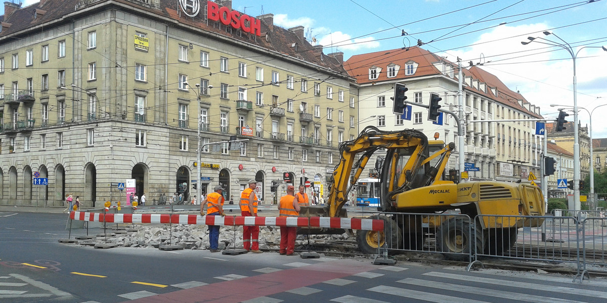 Skrzyżowanie Świdnickiej z Piłsudskiego