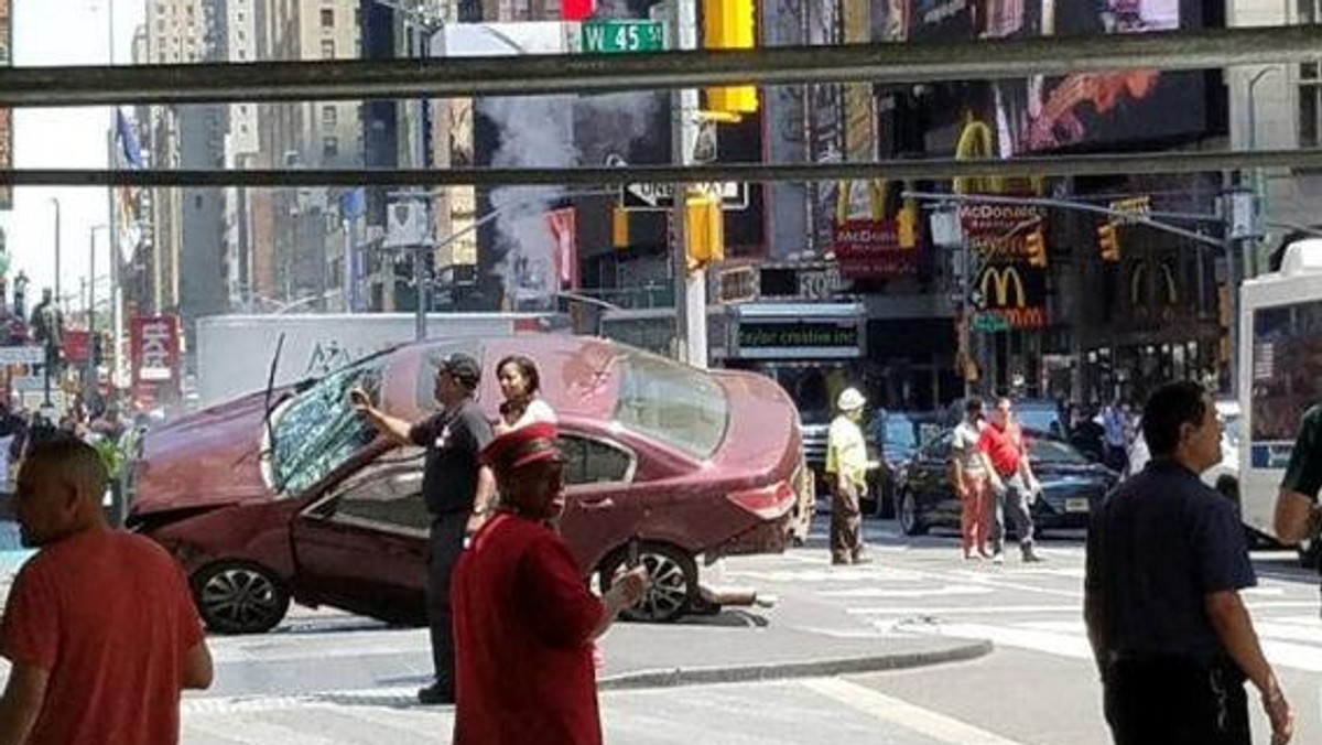 A vehicle that drove up on the sidewalk on Broadway & 43rd is seen in Times Square in New York