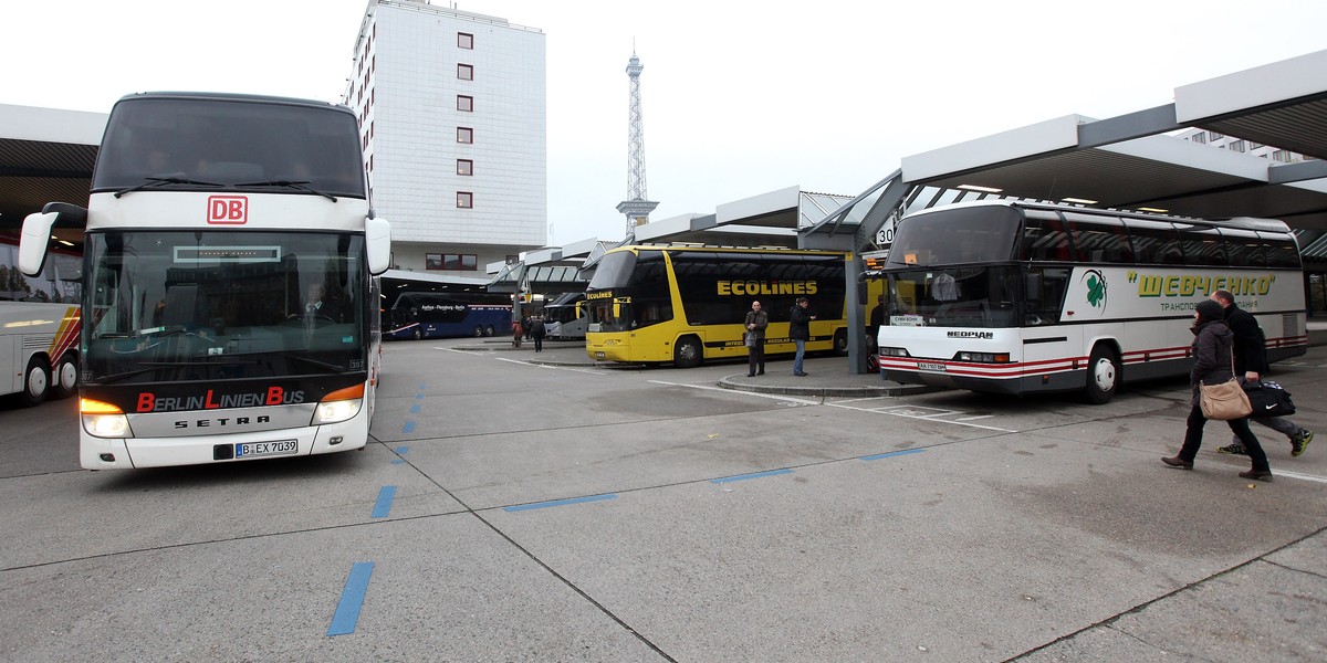 Niemiecki państwowy przewoźnik na razie nie zaoferował w Polsce przewozów kolejowych, ale rozwija za to przewozy autobusowe