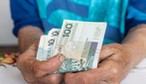 Minimalna emerytura w 2026 roku: ile naprawdę zostaje „na rękę”?