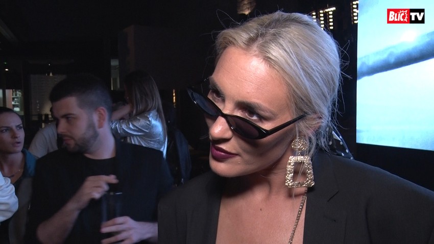 KRIJE PRIVATNI ŽIVOT Ovo je PUNO IME PEVAČICE SENIDAH, a evo šta kaže o svojoj SEKSUALNOJ ORIJENTACIJI