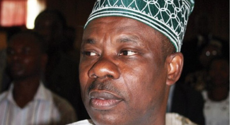 Former Governor of Ogun State Ibikunle Amosun has been accused of illicit stockpiling of weapons in government house (Premium Times) 