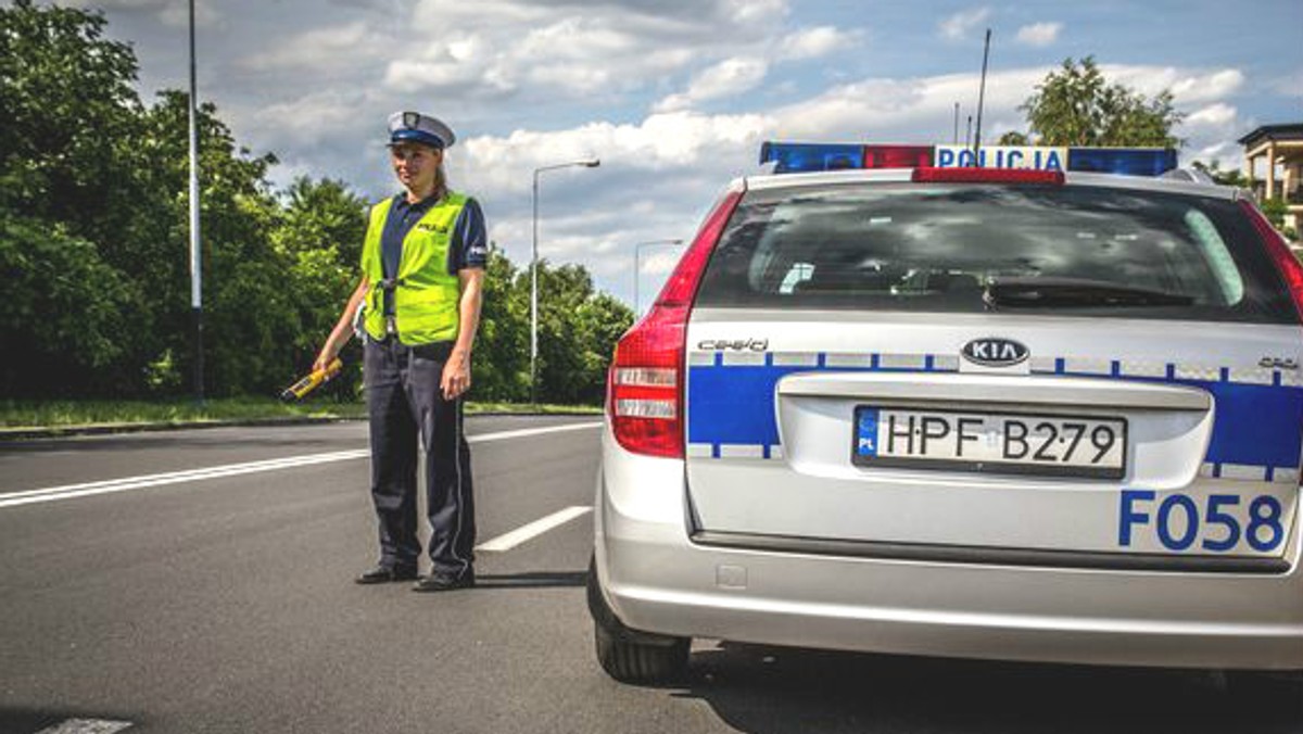 Tegoroczna majówka była najdłuższą od lat, trwała dziewięć dni, od piątku 27 kwietnia do niedzieli 6 maja. Przez cały ten czas policjanci patrolowali drogi województwa łódzkiego. Bilans majówki w Łódzkiem jest fatalny - to dziewięć ofiar śmiertelnych i ponad dwustu pijanych kierowców.