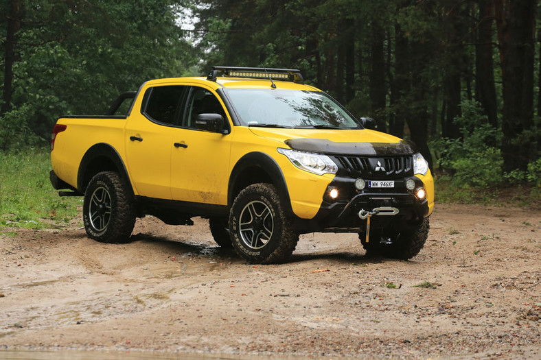 Mitsubishi L200 Monster - potwornie pracowity