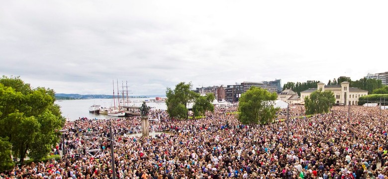 150 tys. osób na marszu przeciw przemocy w Oslo
