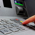 Zabezpieczenia bankomatów — najlepsze sposoby zapobiegania napadom
