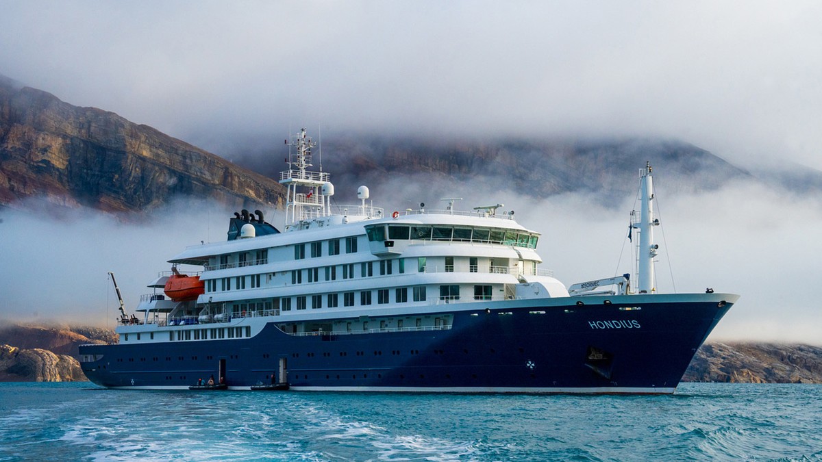 Kruzer "MV Hondijus"