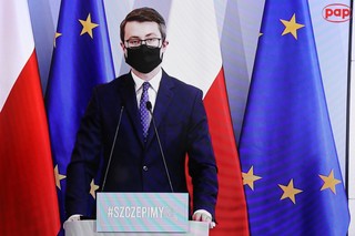 Müller: Liczę, że w końcu kwietnia możliwe będzie przywrócenie funkcjonowania niektórych usług