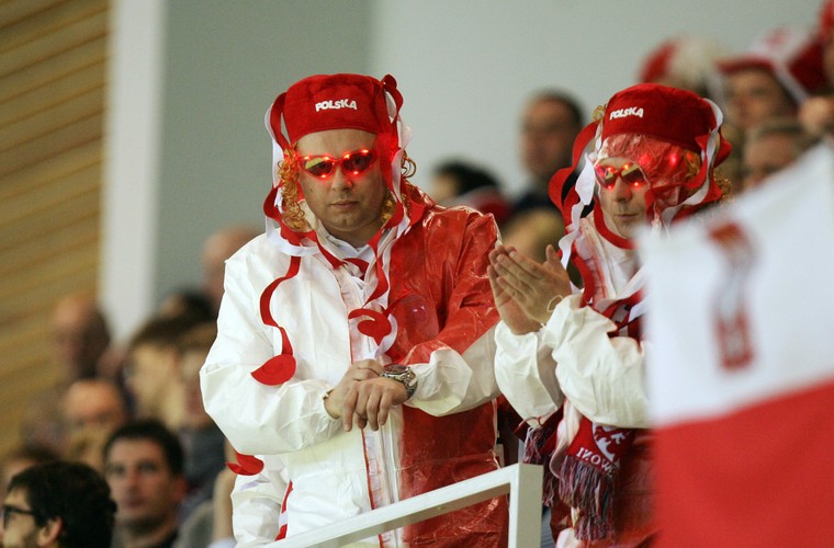 Polscy piłkarze ręczni wygrali z Rosją 24:22 (10:14)