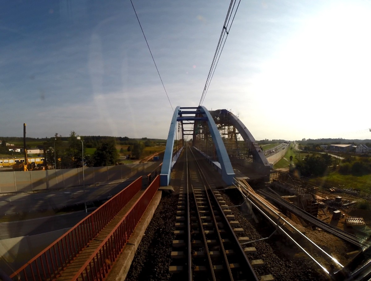 Centralna Magistrala Kolejowa niegotowa na Pendolino