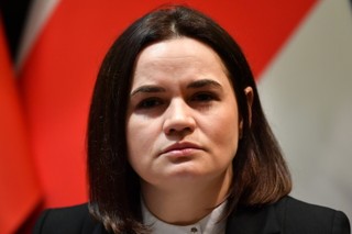 Cichanouska i Łatuszka zaocznie skazani przez białoruski sąd na wieloletnie kary więzienia