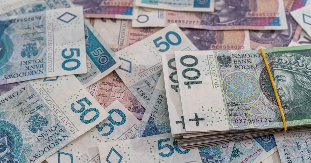 Banki przez pięć miesięcy zarobiły więcej niż w całym 2022 r. Podatki też mogą być rekordowe