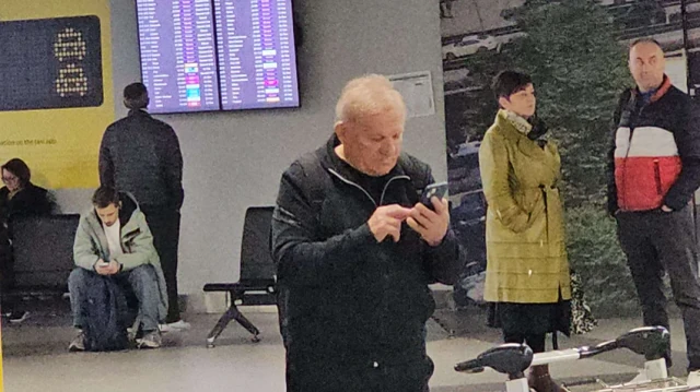Pevač (75) pred kamerama PRIZNAO PREVARU, a onda progovorio o VANBRAČNOM SINU: "Uradićemo DNK analizu i priznaću ga"
