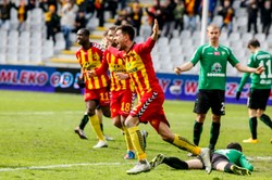 T-Mobile Ekstraklasa: Korona Kielce-Górnik Łęczna 2:0