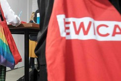 Kolejna fala COVID-19 najprawdopodobniej po nowym roku. Lewica żąda planu zwalczania wirusa