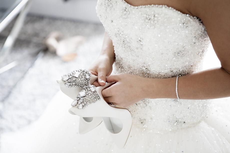  Jedynie 4 proc. panien młodych planuje kupić suknię ślubną za więcej niż 5 tys. zł