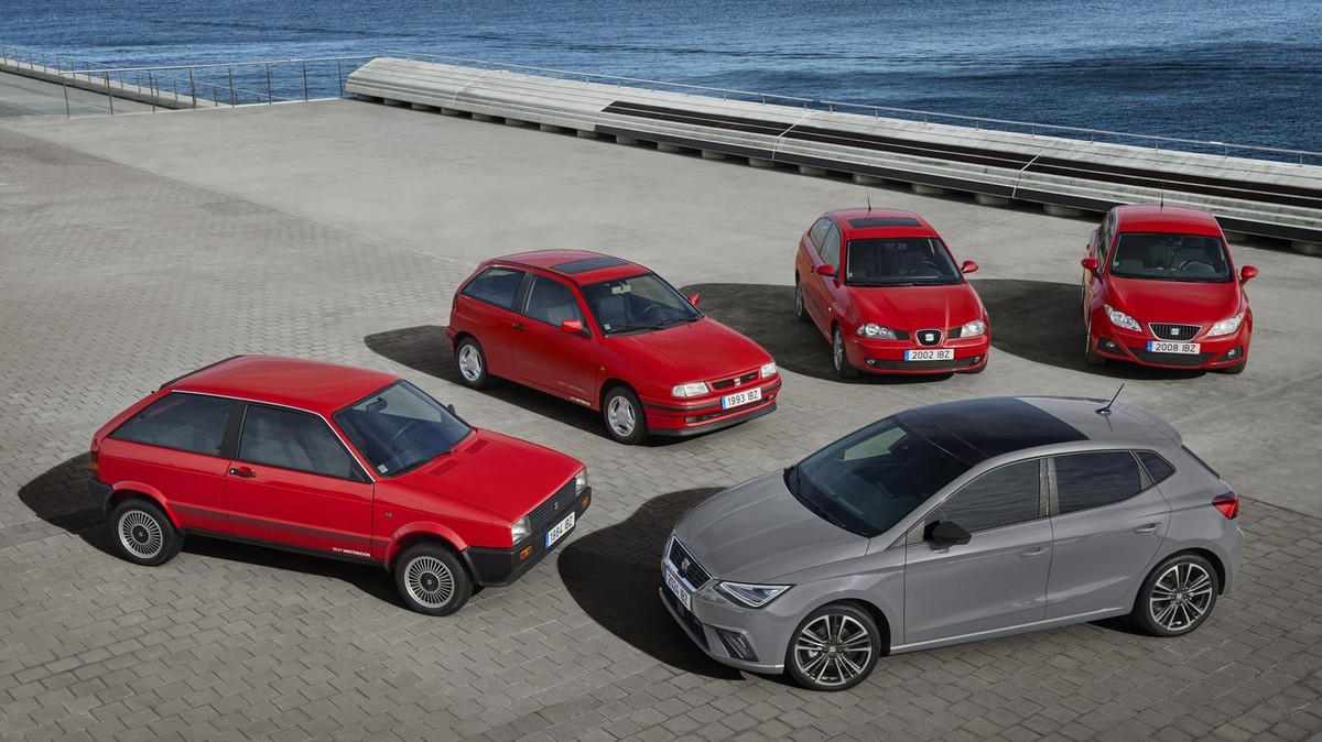Odatették magukat a spanyolok! Nem akárhogyan ünnepli a 40. szülinapját a Seat Ibiza