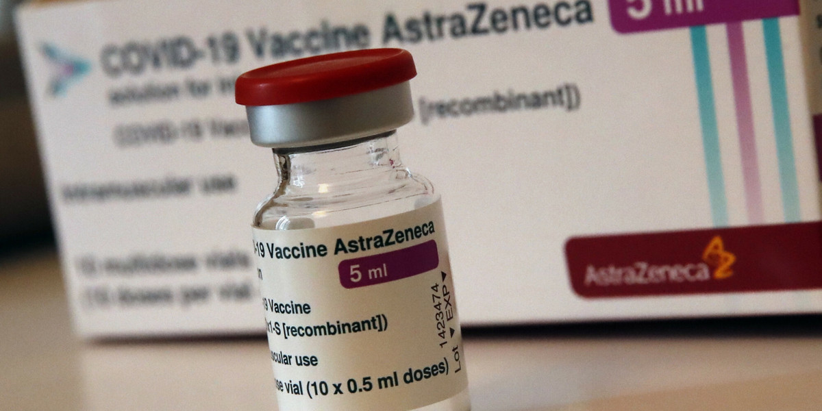 Komitet ds. bezpieczeństwa Europejskiej Agencji Leków ma dziś (18 marca) wydać zalecenia dotyczące podawania szczepionki firmy AstraZeneca. 