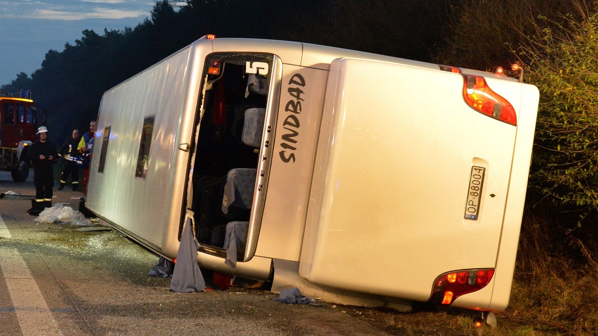 GERMANY TRANSPORT ACCIDENTS (Polish bus overturns in Germany)