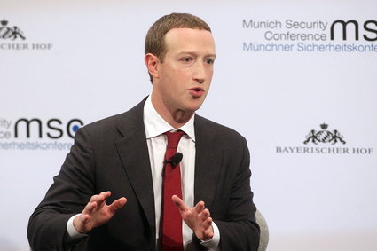 Oficjalnie: Gigantyczne zwolnienia w Facebooku. 11 tys. osób straci pracę