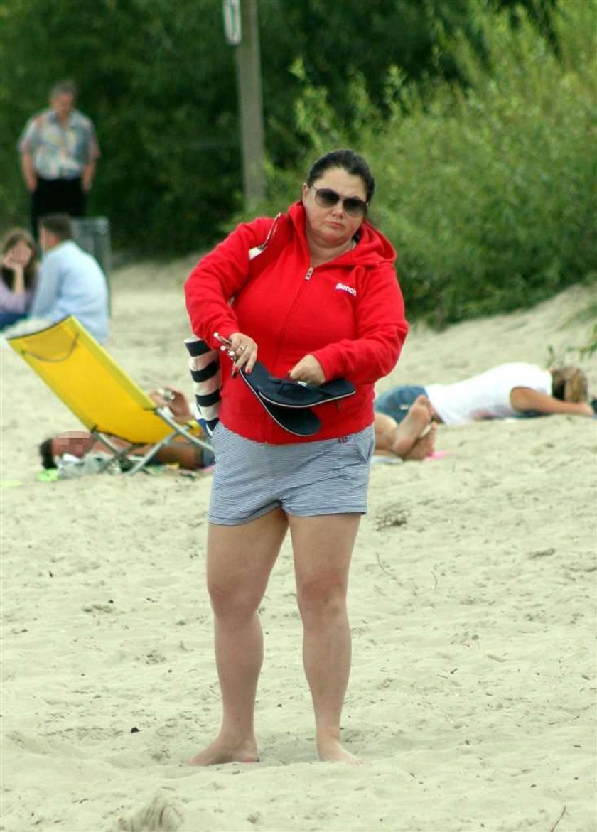 Kasia Niezgoda ucięła sobie drzemkę na plaży. FOTY