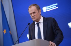 Tusk: Sprawa Kamińskiego i Wąsika się nie skończyła. Ona się zaczęła