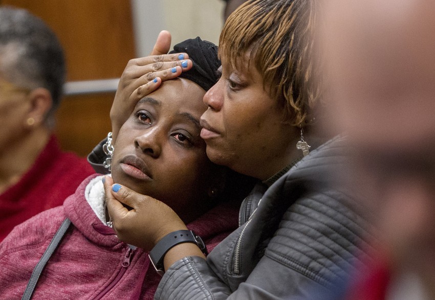 Porodica Mudžej Dumbuje