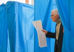 Mieszkańcy Krymu krytycznie oceniają powyborczą sytuację na Ukrainie