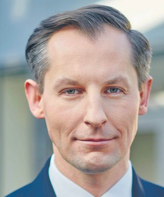 Tomasz Chróstny: Nie dziwi mnie krytyka banków