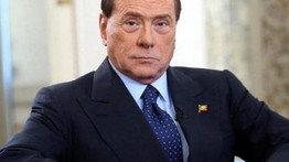 Berlusconi elmondta, mi az a bunga-bunga!