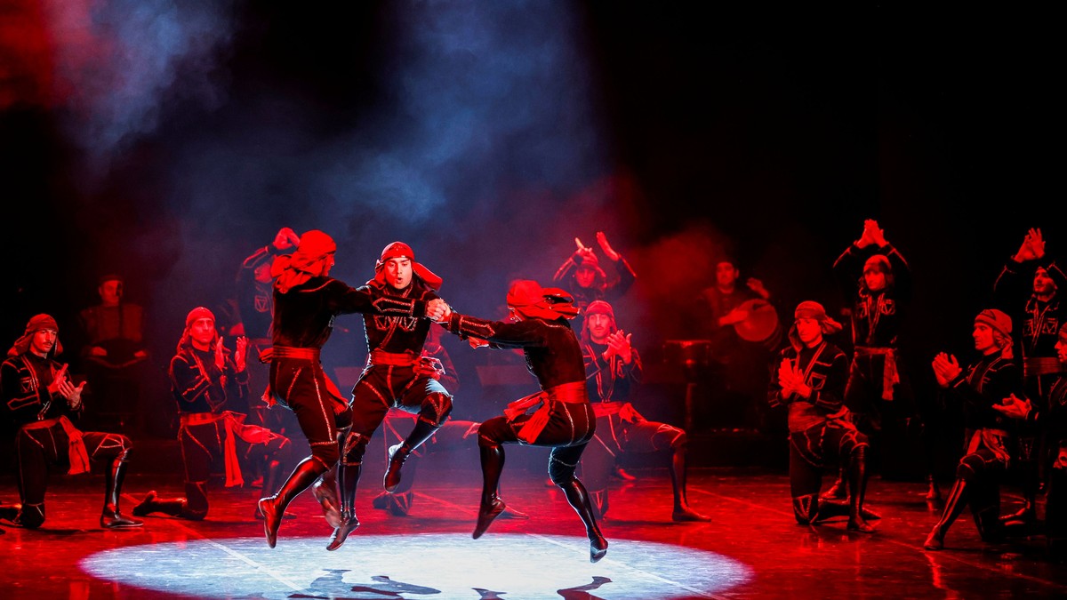 SPEKTAKL ZA PAMĆENJE „Leteći Gruzijci” oduševili publiku u rasprodatoj MTS dvorani