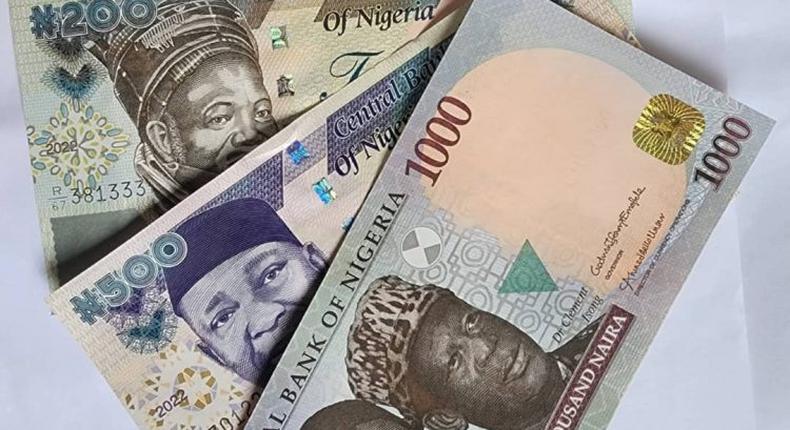 Nigerians shun Supreme Court order, reject old naira notes.