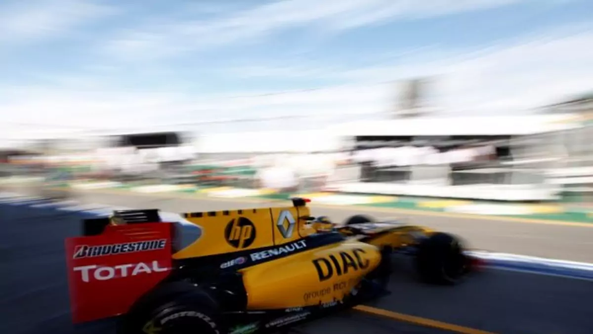 Grand Prix Australii 2010: zespół Renault zadowolony z treningów - cel pozostaje niezmienny