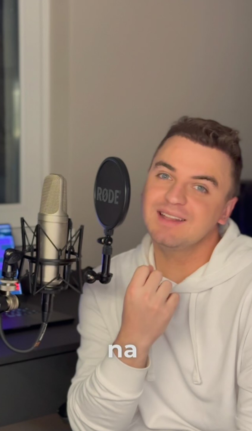 Naš pevač (22) otišao na presađivanje kose: "Imao sam zaliske, smetalo mi je"