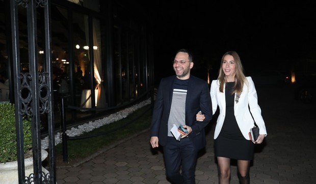 Dubravka i Damir Handanović stigli na proslavu kod Ace Sofronijevića