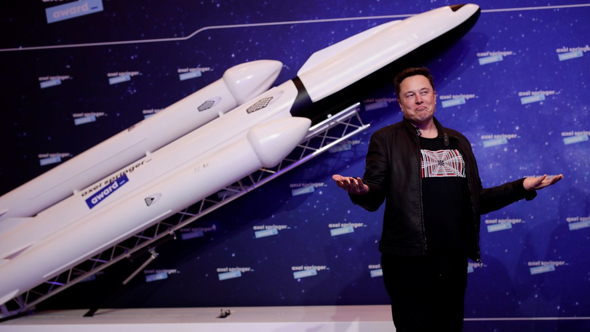 Elon Musk podczas Axel Springer Award w Berlinie, grudzień 2020 r.