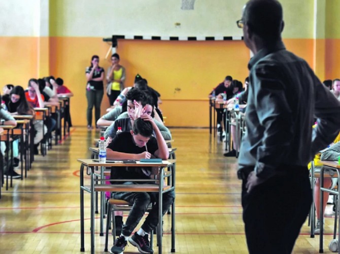 Da li biste rešili test iz srpskog jezika za malu maturu iz  2023. godine