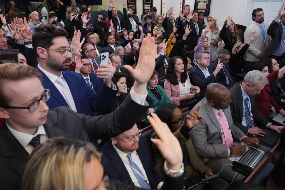 Portparolka Bele kuće Karoline Livit