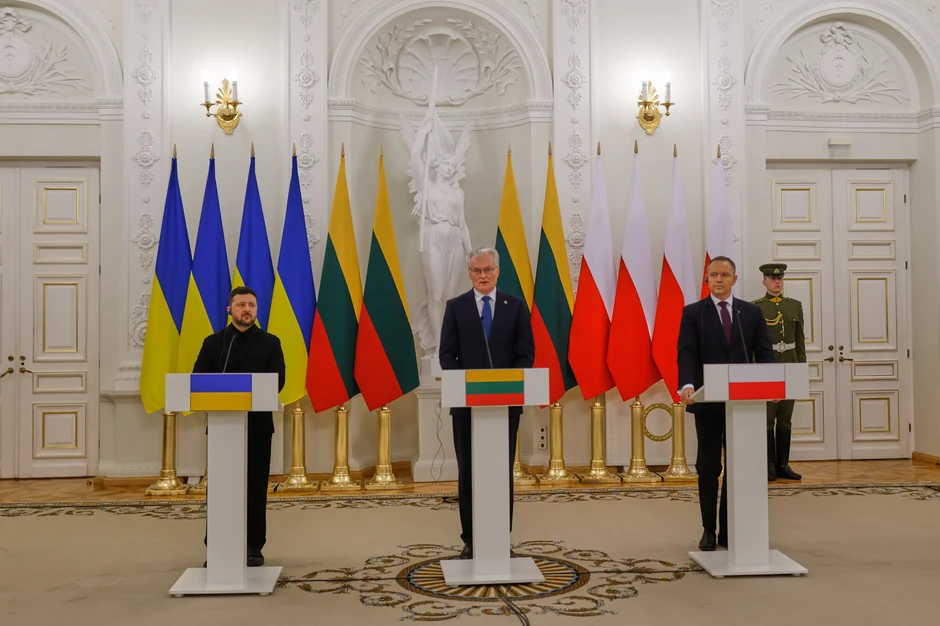 Volodimir Zelenski, Gitanas Nauseda i Karol Navrocki u Vilnjusu 25. januara