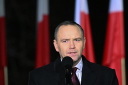 nawrocki w gdyni: niech żyje wolna, niepodległa polska! precz z komuną