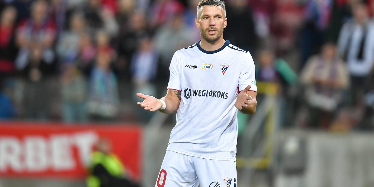 Lukas Podolski otwarcie opowiedział o problemach Górnika Zabrze.