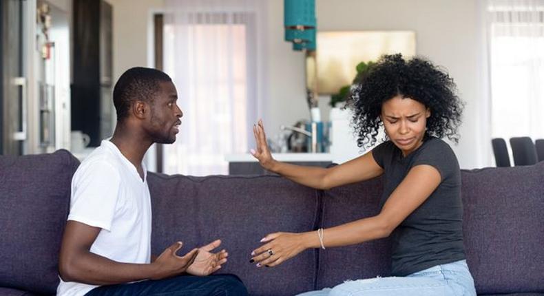 5 funniest ways husbands gets their wives to break silent treatment