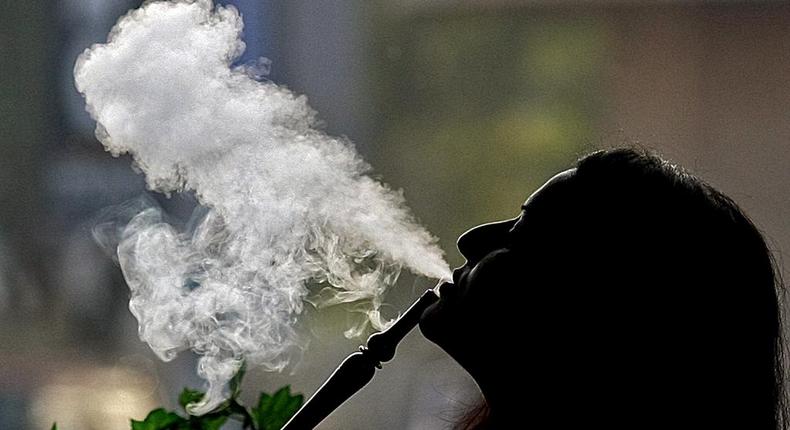 Gov’t urged to ban shisha, cigarettes over respiratory effects during pandemic