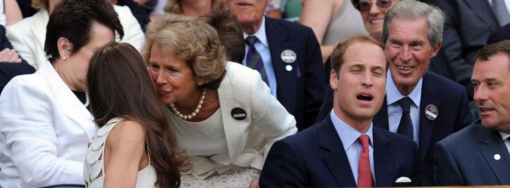 Książę William i jego żona Catherine zasiedli w loży królewskiej na trybunach kortu centralnego, by oglądać spotkanie Brytyjczyka Andy'ego Murray'a z Francuzem Richardem Gasquetem.
