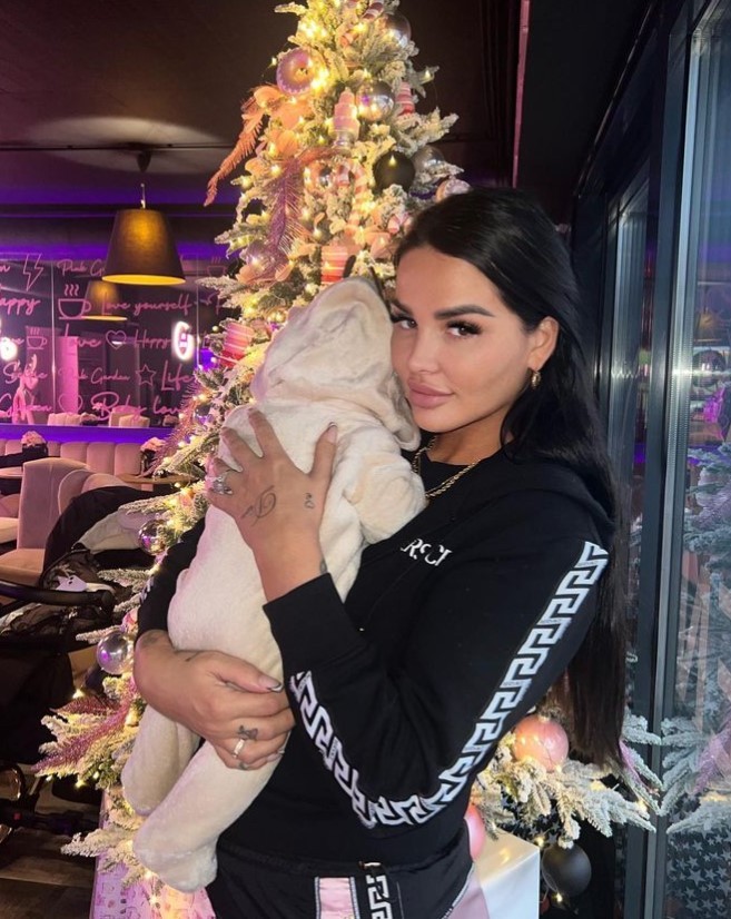 Zuzana Strausz Plačková so synom Dionkom.